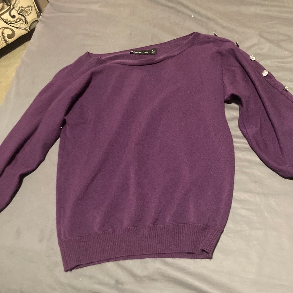 New York and company purple rhinestone sleeve swester